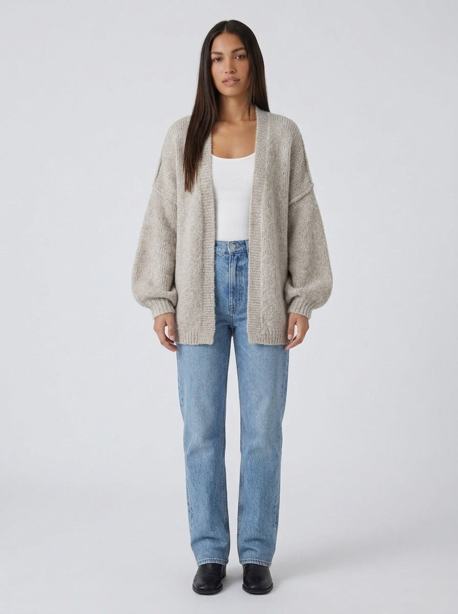 Cárdigan oversize de punto gris beige