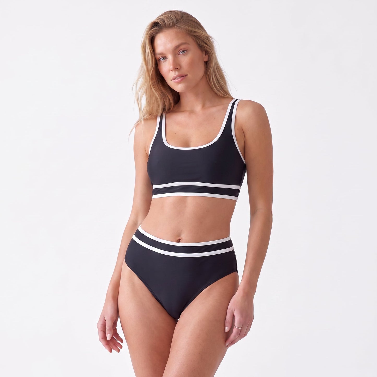 Nicole | Conjunto de bikini deportivo que moldea la figura