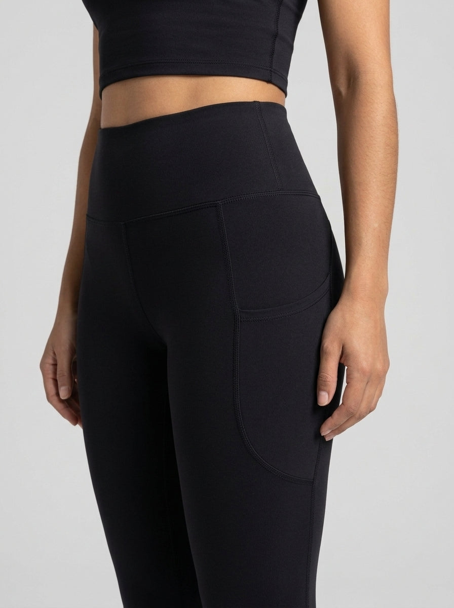 Leggings bootcut Negro - detalle bolsillo