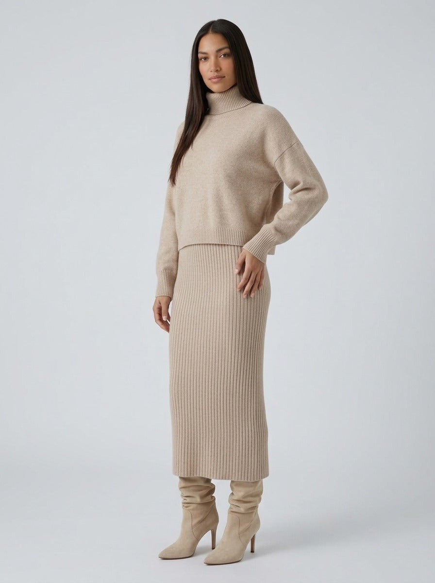 Conjunto de punto Nicole beige - tres cuartos